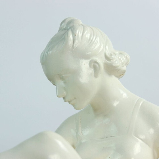 Image 1 of Statue vintage d'une danseuse de ballet en plâtre émaillé par Jihokera, Tchécoslovaquie 1960