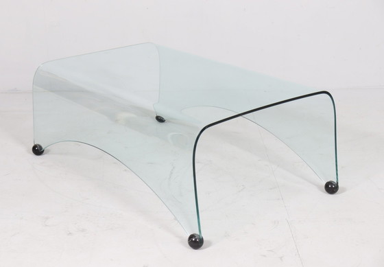 Image 1 of Massimo Iosa Ghini/ Table basse en verre pour Fiam, Modèle : 'Genio', Italie, années 1980