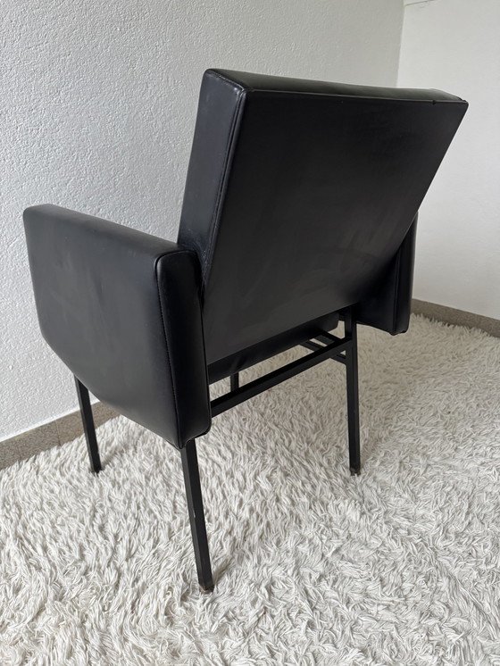 Image 1 of Fauteuil Noir Design Années 50 