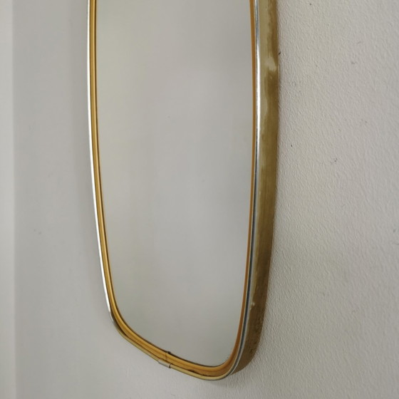 Image 1 of Miroir Vintage Mid Century, miroir de cheminée avec bordures en laiton