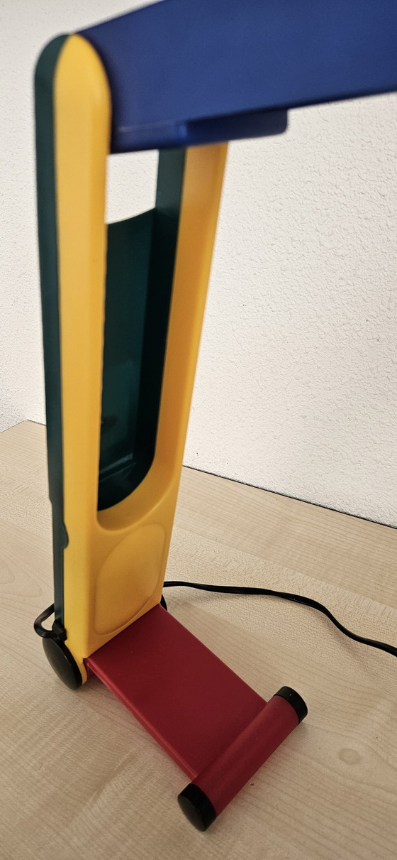 Image 1 of Benneton - Lampe à poser de style Memphis