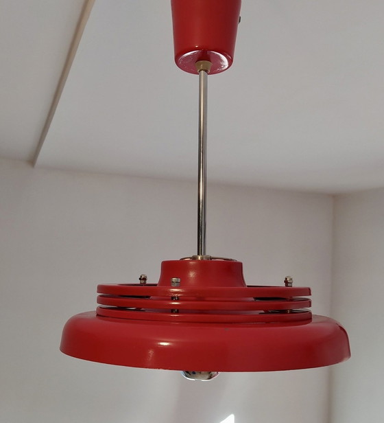 Image 1 of Lampe pendante vintage 70S rouge de l'âge de l'espace