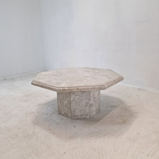 Image 1 of Table basse octogonale vintage en pierre de Mactan, Belgique 1980