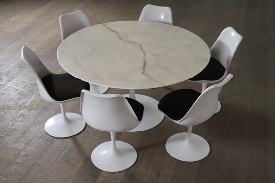 Image 1 of Table de salle à manger Tulip en marbre par Eero Saarinen pour Knoll, 1970S