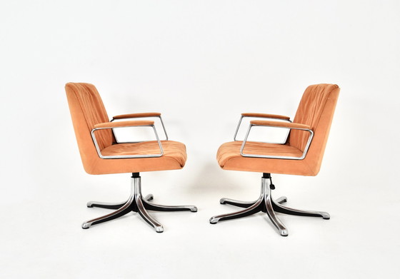 Image 1 of P126 Chaises de bureau par Osvaldo Borsani pour Tecno, 1970S, ensemble de 2