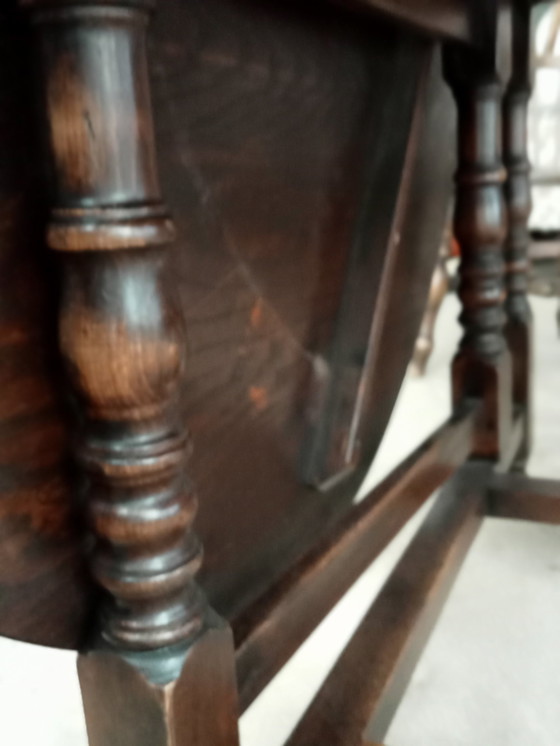 Image 1 of Authentique table de cuisine ovale Farmerhouse avec 4 fauteuils Windsor