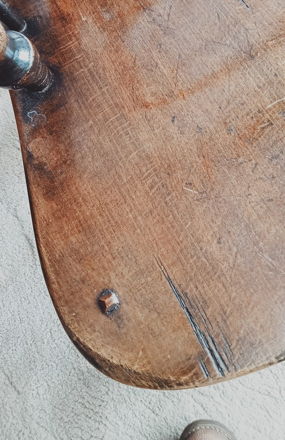 Image 1 of Authentique table de cuisine ovale Farmerhouse avec 4 fauteuils Windsor