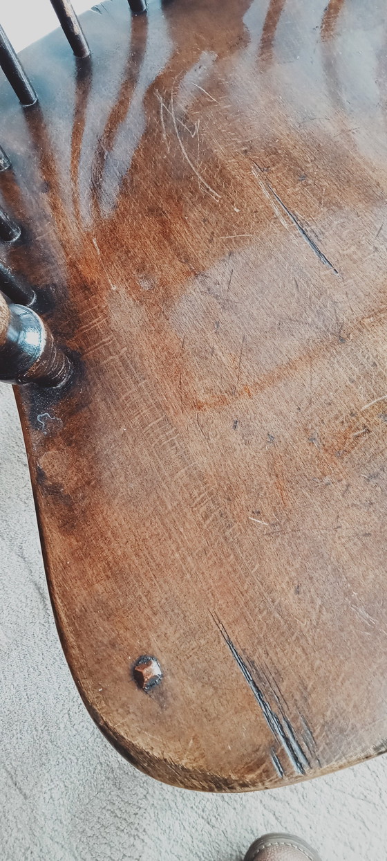 Image 1 of Authentique table de cuisine ovale Farmerhouse avec 4 fauteuils Windsor