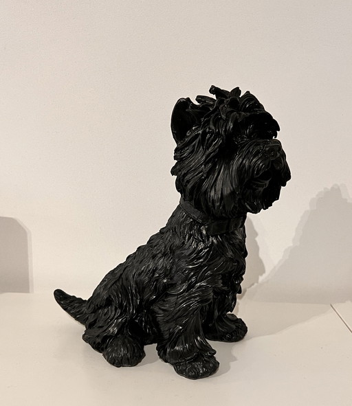  Statue Terrier noir