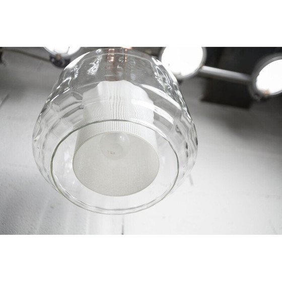 Image 1 of Lustre vintage en verre opalin et laiton, 1930