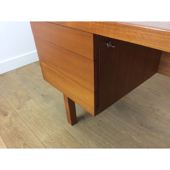 Image 1 of Bureaux vintage en teck par Alfred Cox