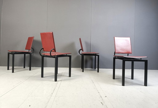 Ensemble de 4 chaises de salle à manger italiennes post-modernes, 1980S