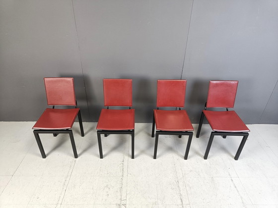 Image 1 of Ensemble de 4 chaises de salle à manger italiennes post-modernes, 1980S