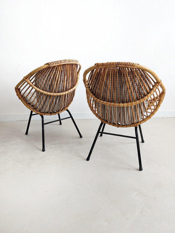 Image 1 of Ensemble de 2 chaises longues à godets en rotin 1960S