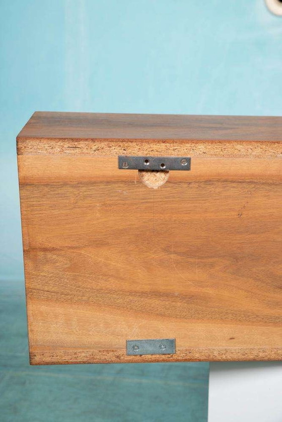 Image 1 of Console murale minimaliste en noyer, meuble mural midmod en noyer