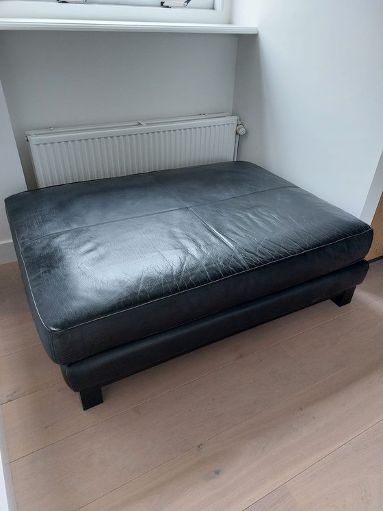 Image 1 of Hocker/Pouf en cuir noir (avec 2 plateaux de service)