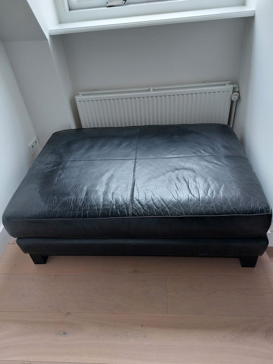 Image 1 of Hocker/Pouf en cuir noir (avec 2 plateaux de service)