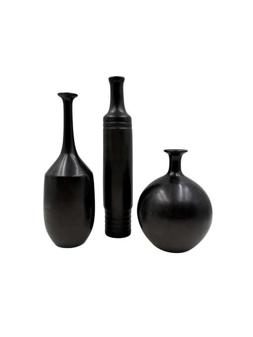 Mid Century Ensemble de 3 vases en céramique noire Bucchero, Sebastiani Gubbio Italie années 1960