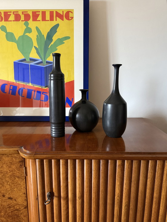 Image 1 of Mid Century Ensemble de 3 vases en céramique noire Bucchero, Sebastiani Gubbio Italie années 1960