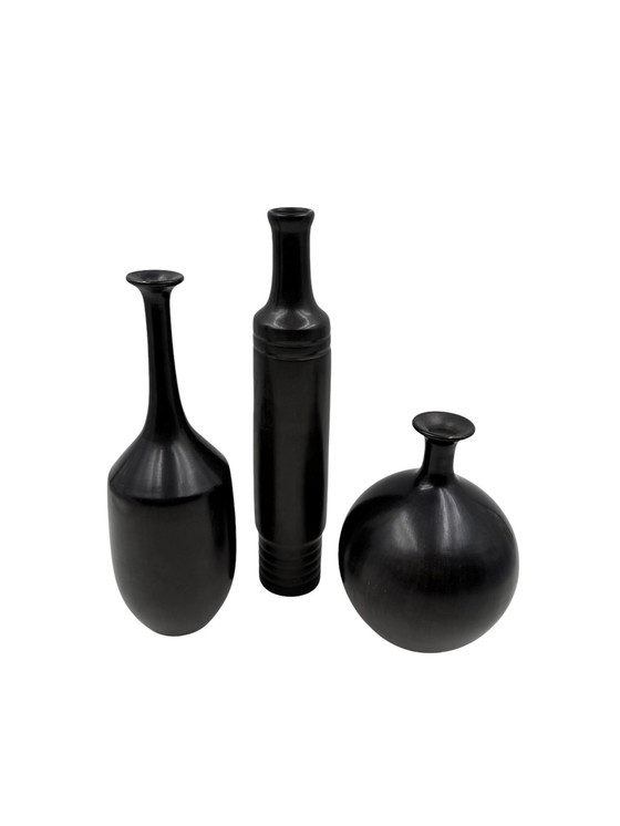 Image 1 of Mid Century Ensemble de 3 vases en céramique noire Bucchero, Sebastiani Gubbio Italie années 1960