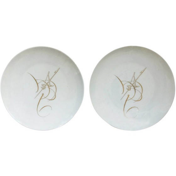 Image 1 of Paire d'assiettes en porcelaine émaillée de Georges Mathieu pour la Manufacture de Sèvres, 1969