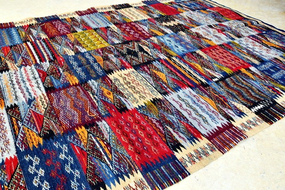 Image 1 of Kilim Taznakht marocain neuf 268 x 174 cm