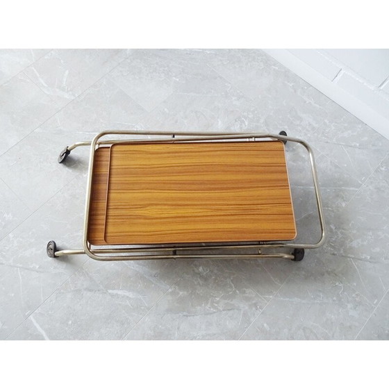 Image 1 of Chariot de service pliable vintage en or et noyer, 1960s