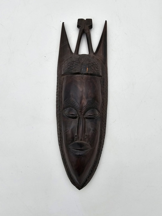 Image 1 of Masque Africain Ancien En Bois