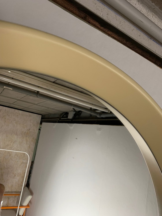 Image 1 of Miroir rond en plastique vintage, 1980, couleur crème