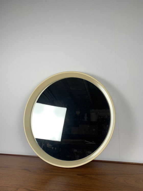 Image 1 of Miroir rond en plastique vintage, 1980, couleur crème