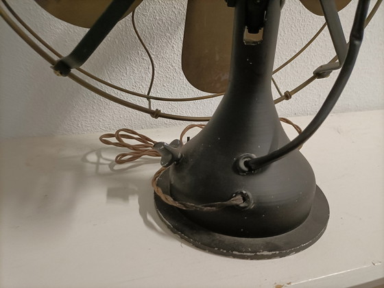 Image 1 of General Electric Ventilateur vintage en laiton 16 pouces 1920S