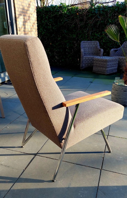 Chaise en cape
