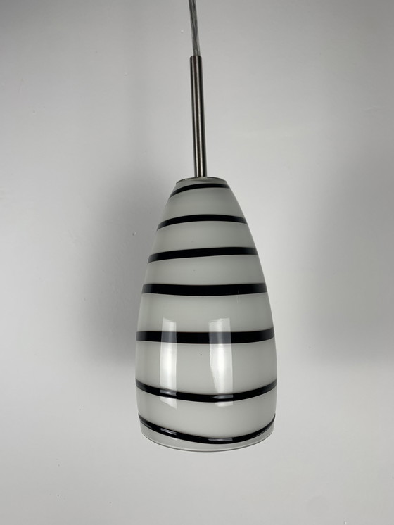 Image 1 of  Lampe pendante en verre de Murano noir et blanc