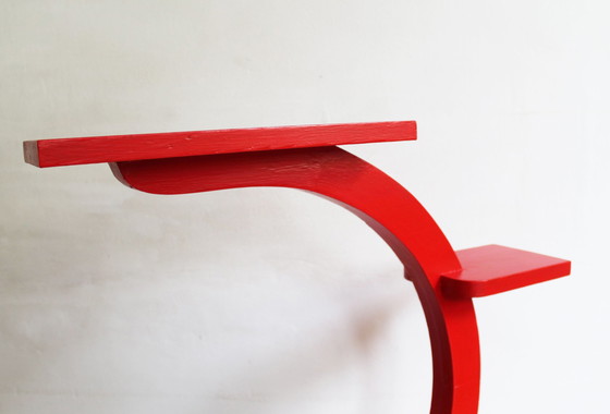 Image 1 of Porte-fleurs moderniste rouge