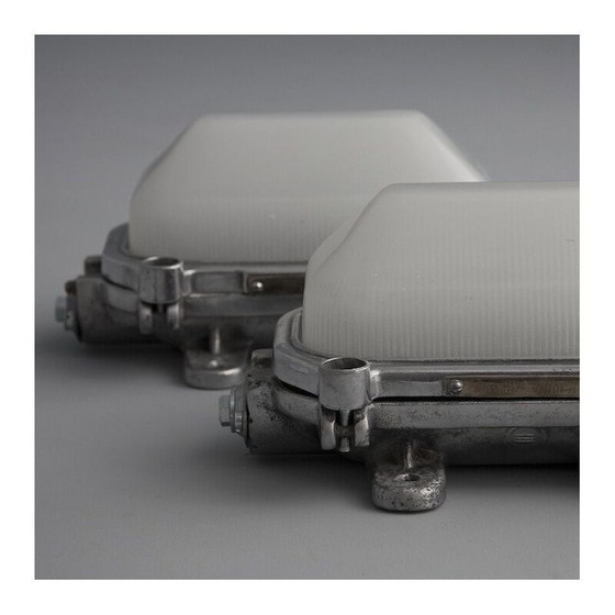 Image 1 of Feu de cloison vintage de la marine russe