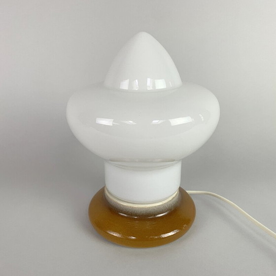 Image 1 of Lampe de table vintage en verre opale et céramique par Ivan Jakes pour Osvětlovací Sklo, Tchécoslovaquie 1960