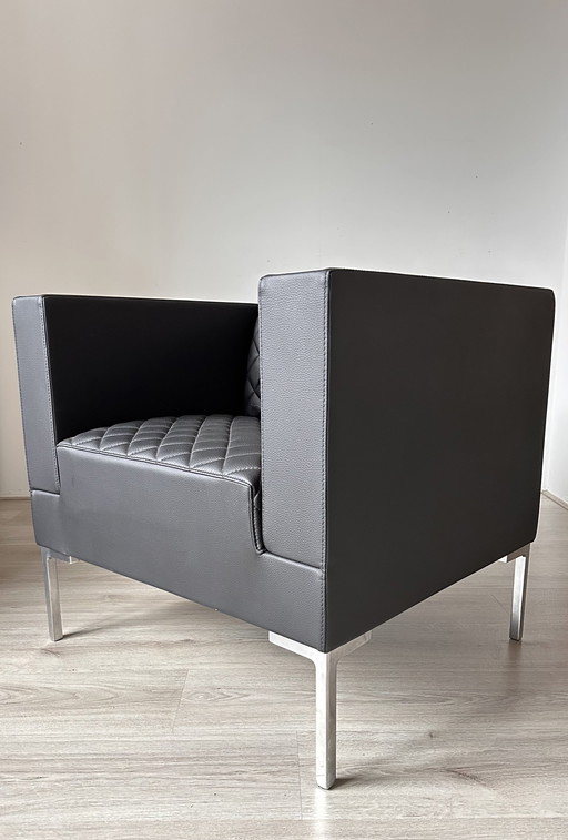 2x Sitland Matrix Design Armchair