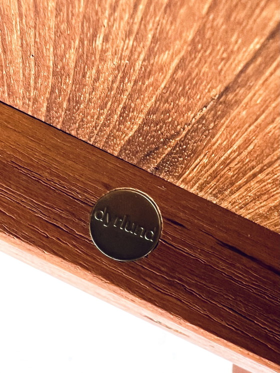 Image 1 of Table basse Dyrlund '80