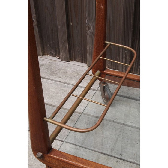 Image 1 of Buffet scandinave vintage en teck et verre