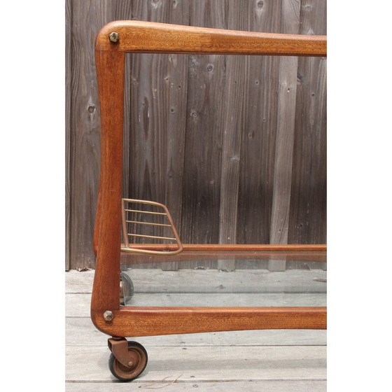 Image 1 of Buffet scandinave vintage en teck et verre