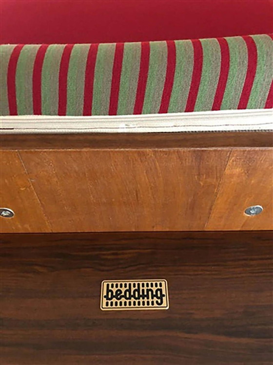 Image 1 of Literie Fauteuil Tappeto Volante D'Ettore Sottsass