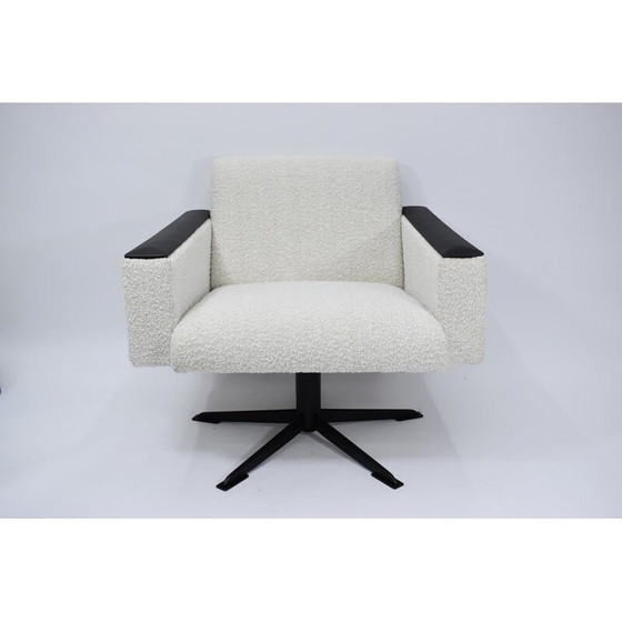 Image 1 of Fauteuil allemand vintage en Bouclé blanc, 1960s