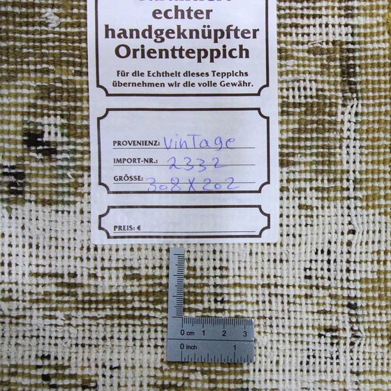 Image 1 of Tapis vintage 308X202