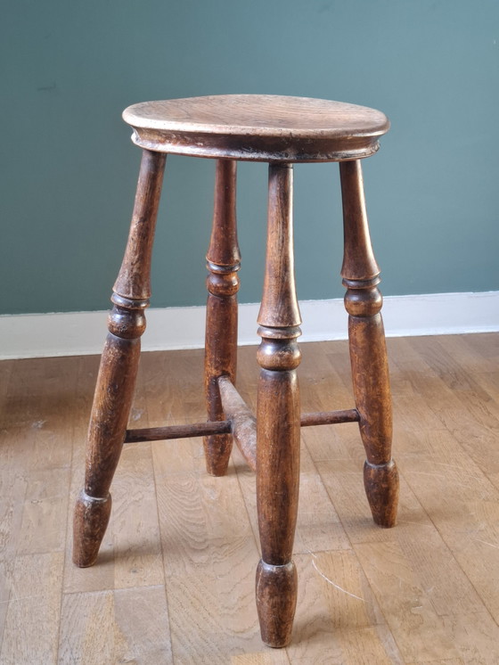 Image 1 of Tabouret Windsor