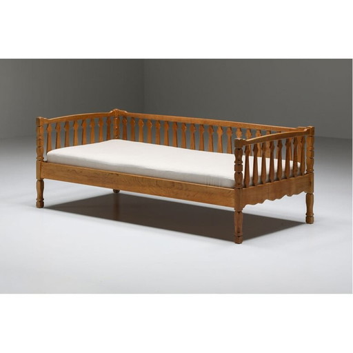 Lit vintage en bois et tissu, France 1950