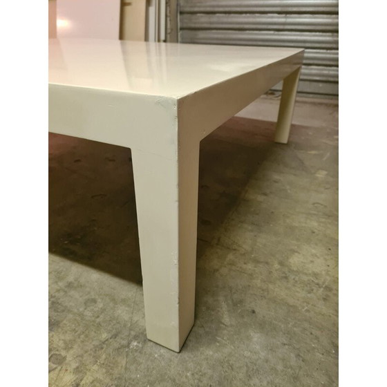 Image 1 of Table basse vintage en bois massif