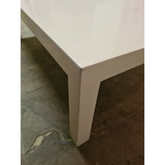 Image 1 of Table basse vintage en bois massif