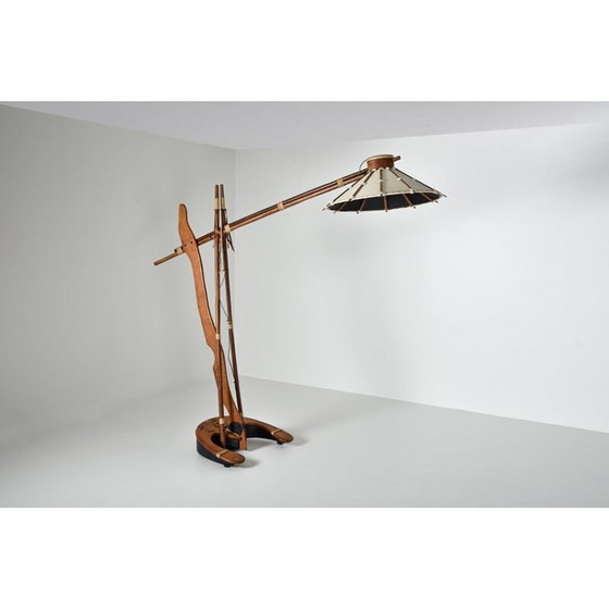 Image 1 of Lampadaire vintage en bois de palmier de l'artisanat d'art 1990