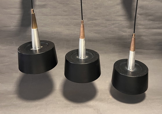 Image 1 of Lampes de plafond attribuées à Voss Belysning, Danemark, 1959, Ensemble de 3, Vintage