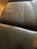 Banc design en cuir noir Edra Flap